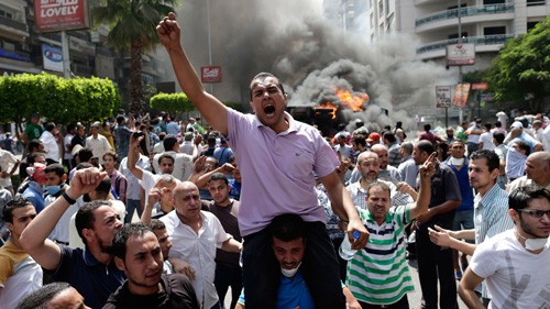 Правительство Египта рассматривает возможность роспуска «Братьев-мусульман» - ảnh 1